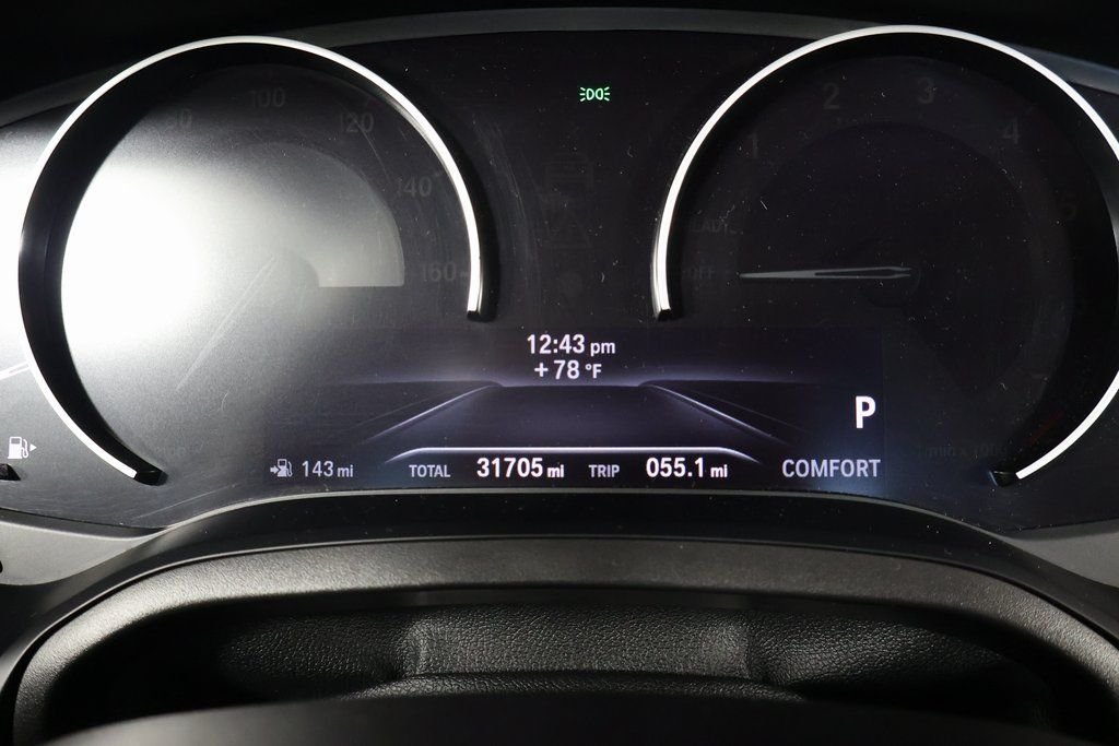 Used 2020 Black Sapphire Metallic BMW 330i image 17