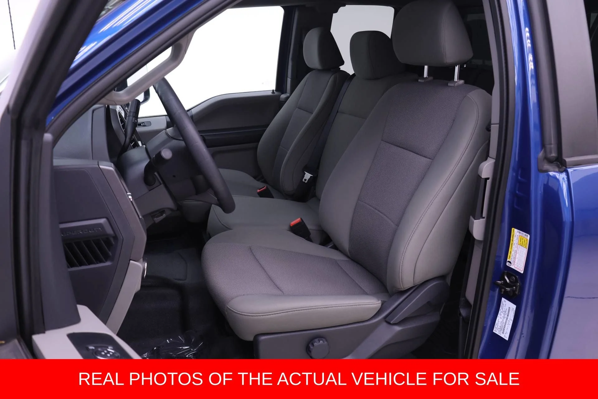 Used 2022 Blue Ford XL image 4