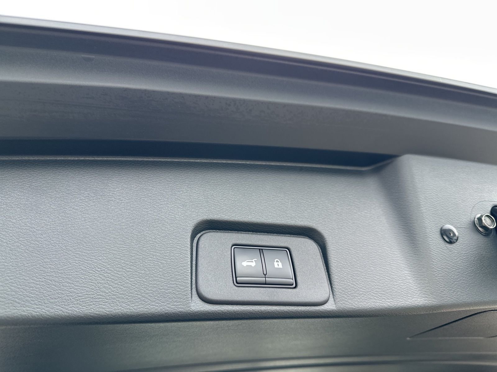 Certified Used 2025 Gray Nissan SL image 30