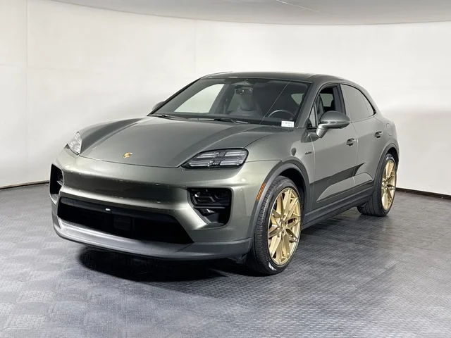 2025 Porsche Macan Electric 4S
