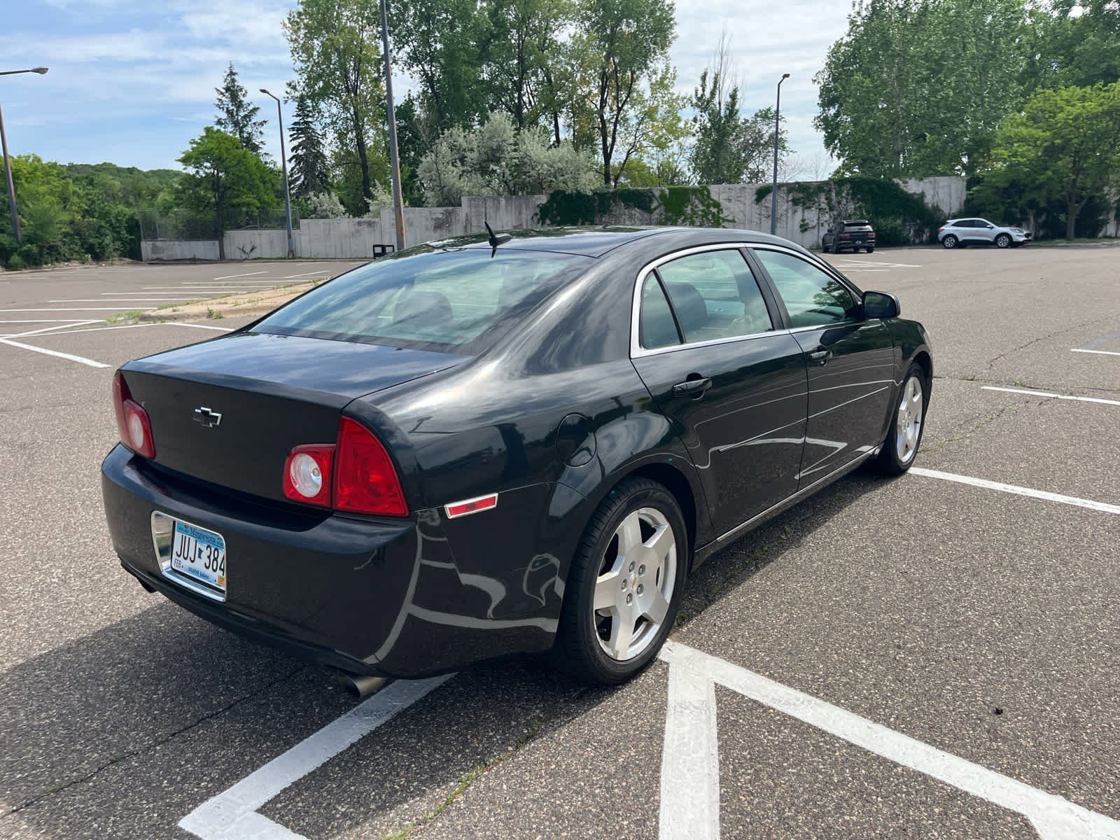 Used 2010 Black Granite Metallic Chevrolet LT w/2LT image 5