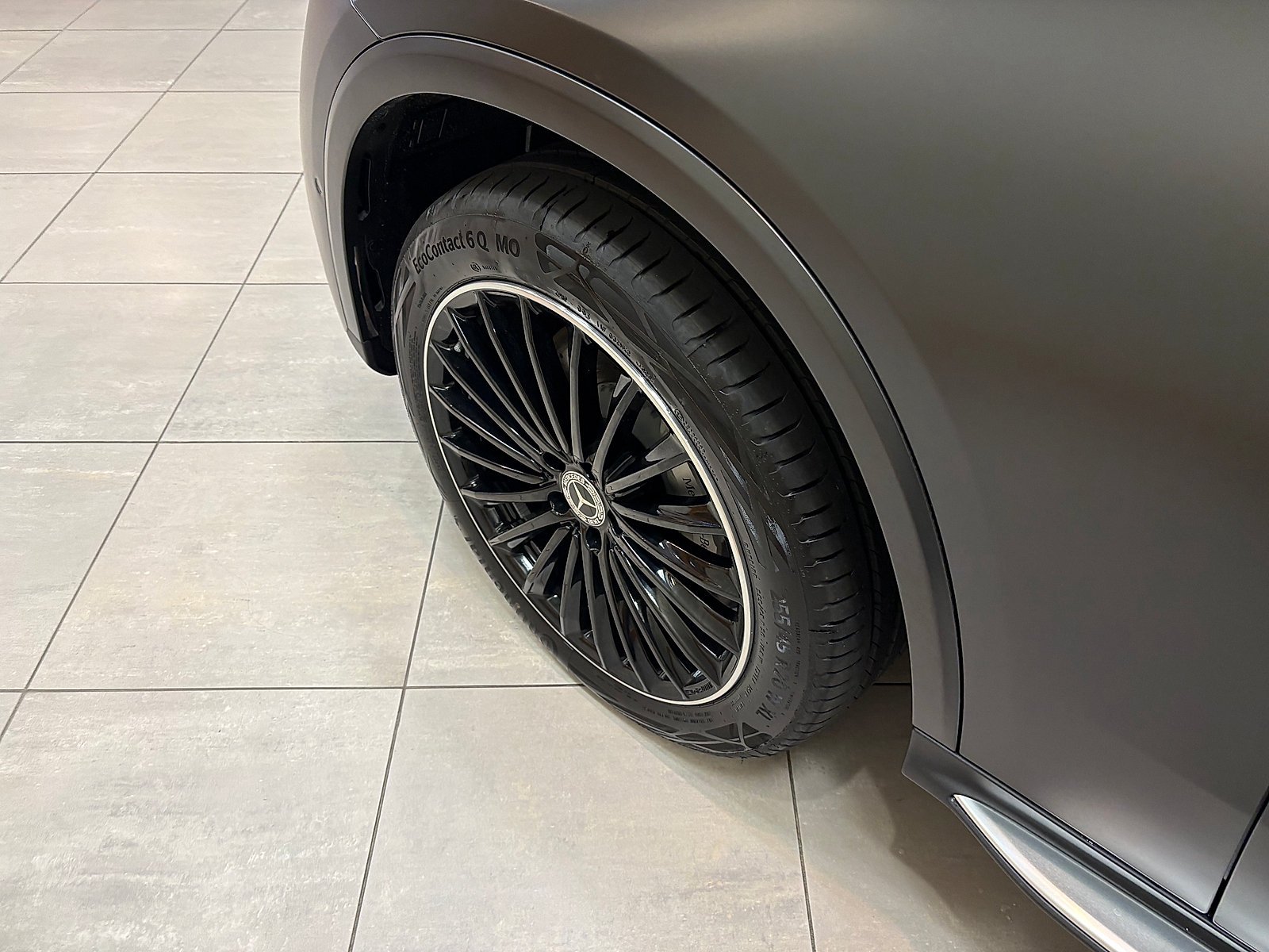 New 2027 MANUFAKTUR exclusive graphite grey magno Mercedes-Benz GLC 300 image 41