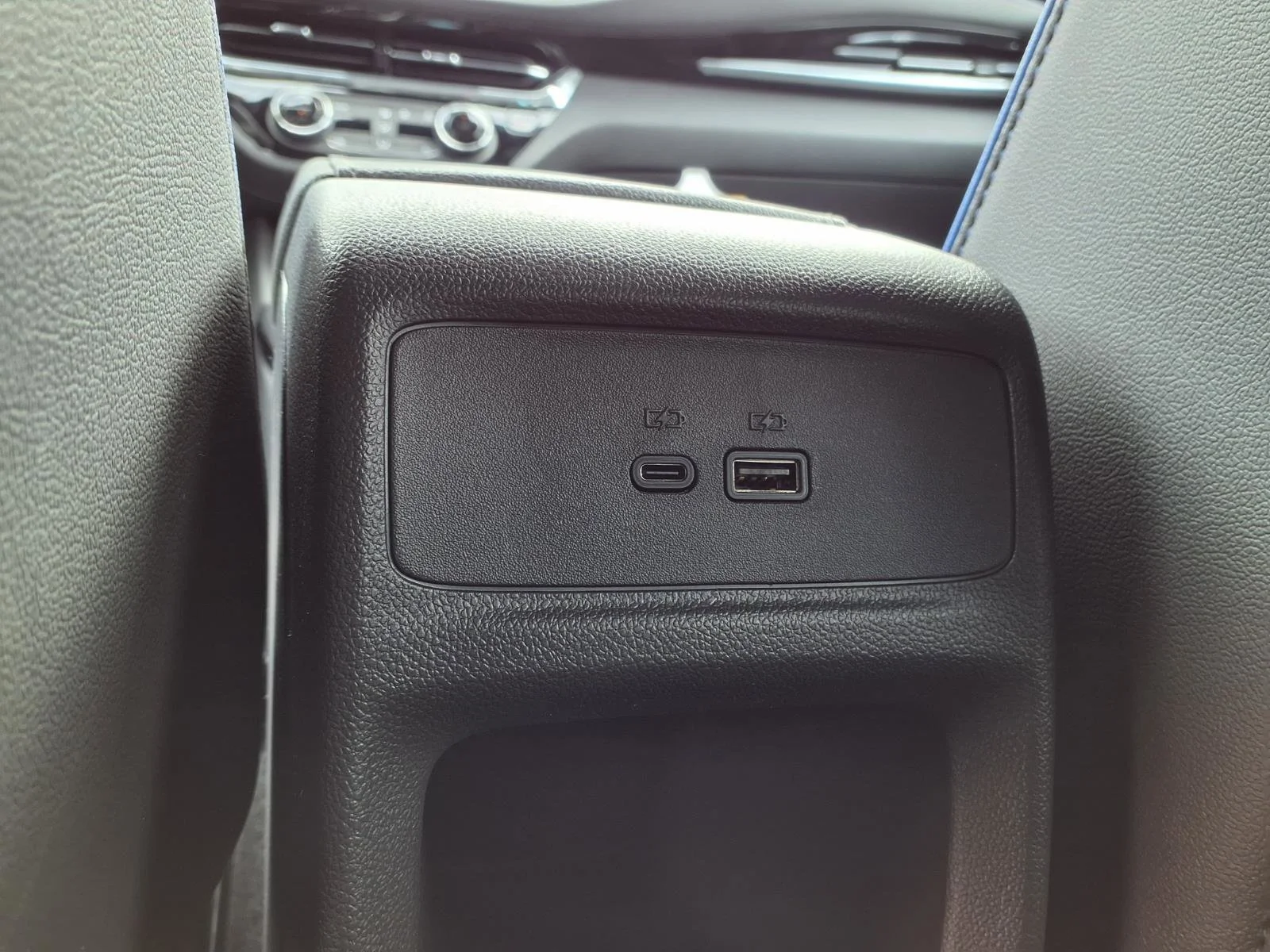 2026 Buick Envista Sport Touring - Photo 17