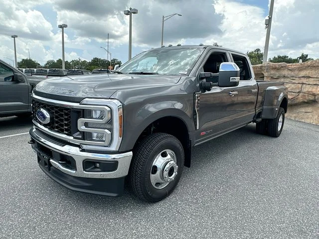 New 2026 Ford F-350SD Lariat