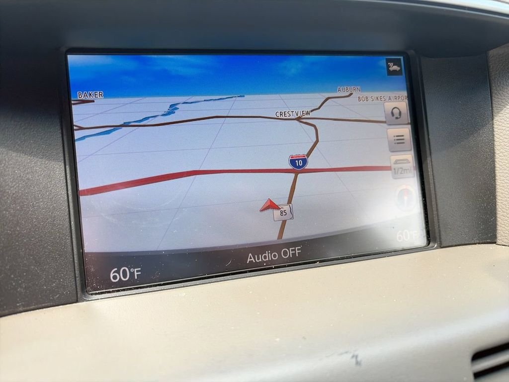 Used 2019 White INFINITI 3.7 image 19