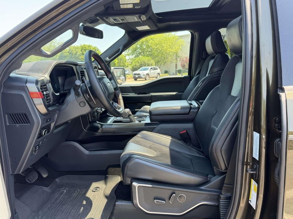 Used 2025 Green Ford Raptor image 16