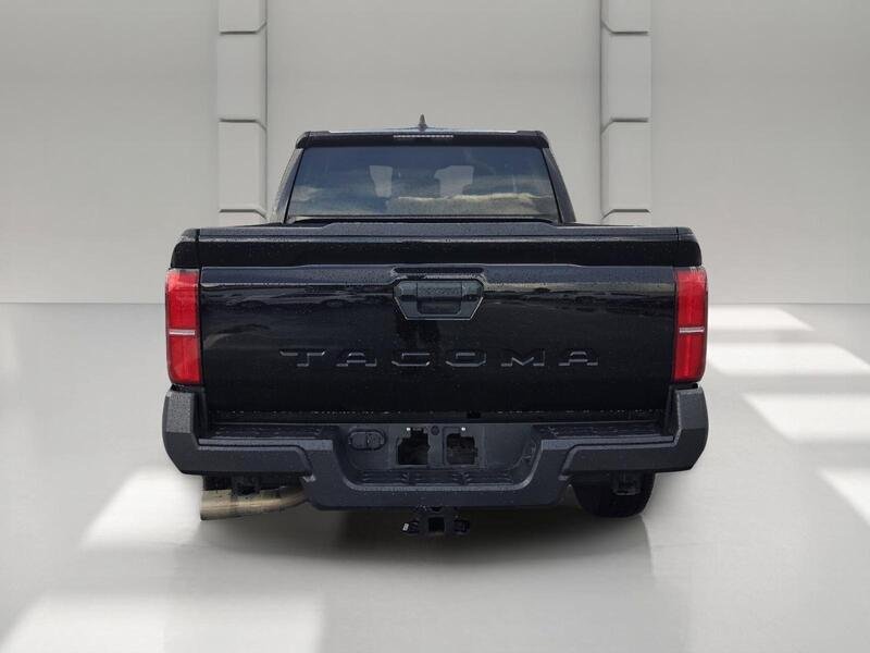 Used 2025 Black TOYOTA SR DOUBLE CAB 5