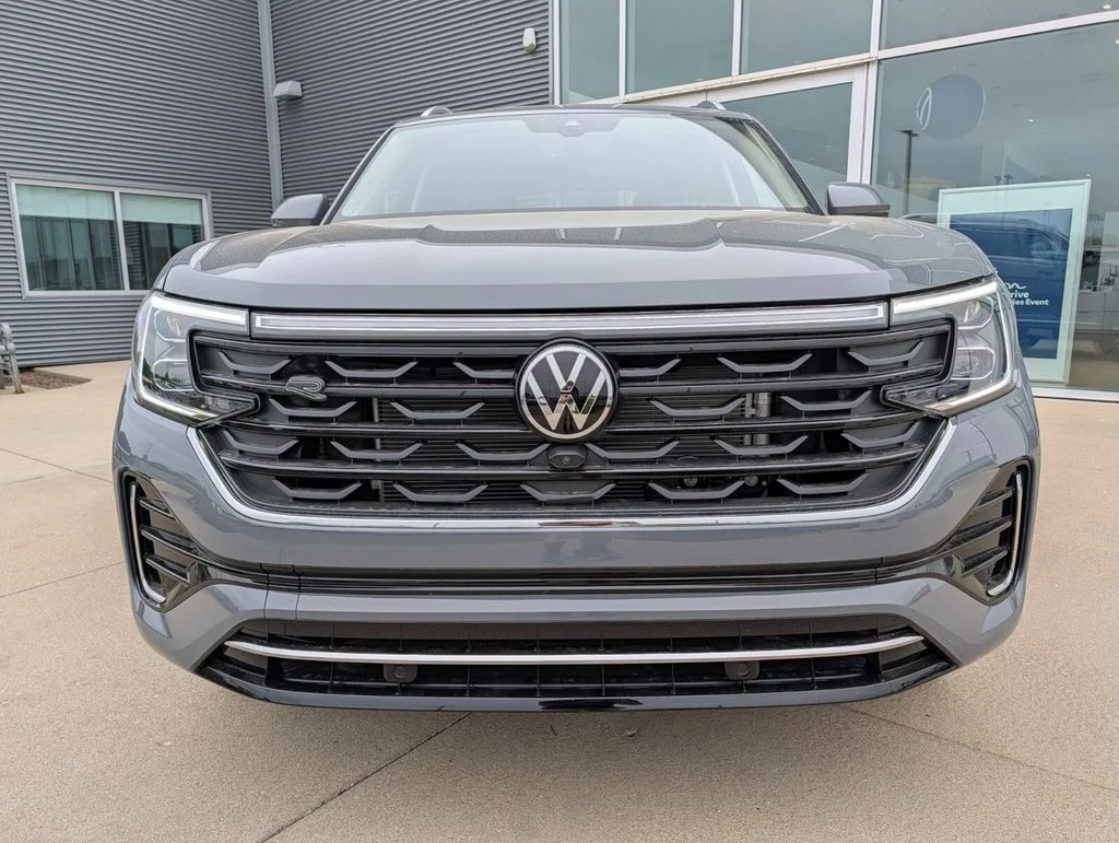 New 2026 Gray Volkswagen 2.0T SEL Premium R-Line image 9