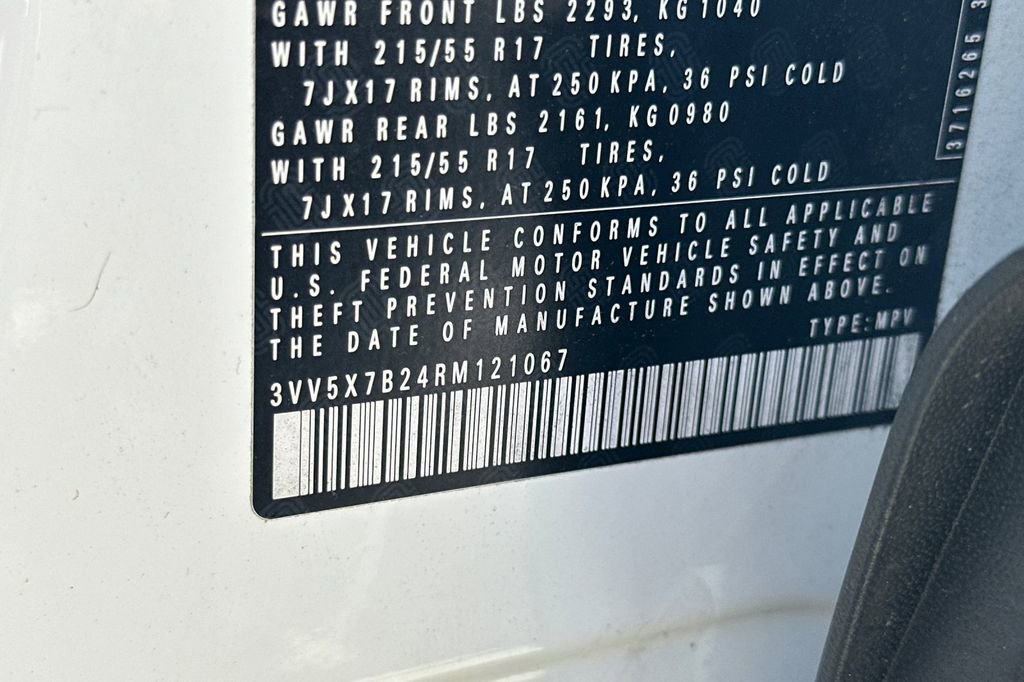 2024 Volkswagen Taos S photo 3