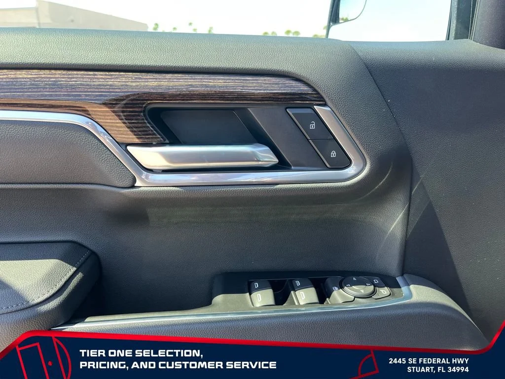 New 2026 Onyx Black GMC Elevation image 22
