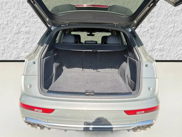 2023 Audi SQ5 Prestige - Photo 12