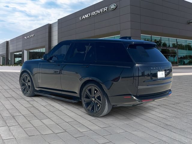 Certified Used 2023 Santorini Black Metallic Land Rover SE image 3