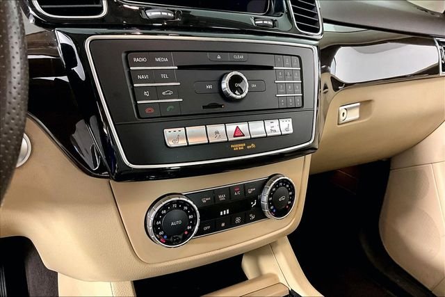 Used 2017  Mercedes-Benz GLE 350 image 13