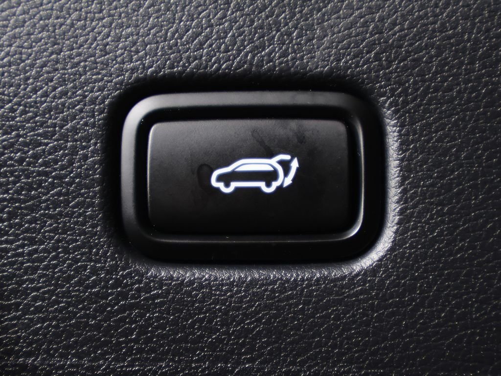 Used 2021 Black Hyundai Limited image 59