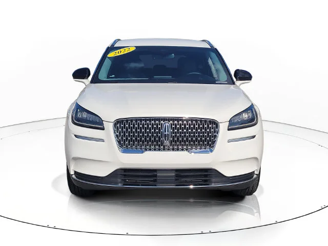 Used 2022 White Lincoln Standard image 2