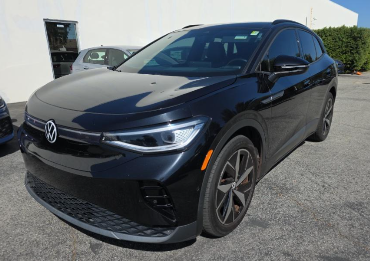 Used 2023  Volkswagen  image 1