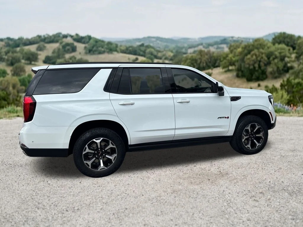 Used 2025 White GMC AT4 image 11