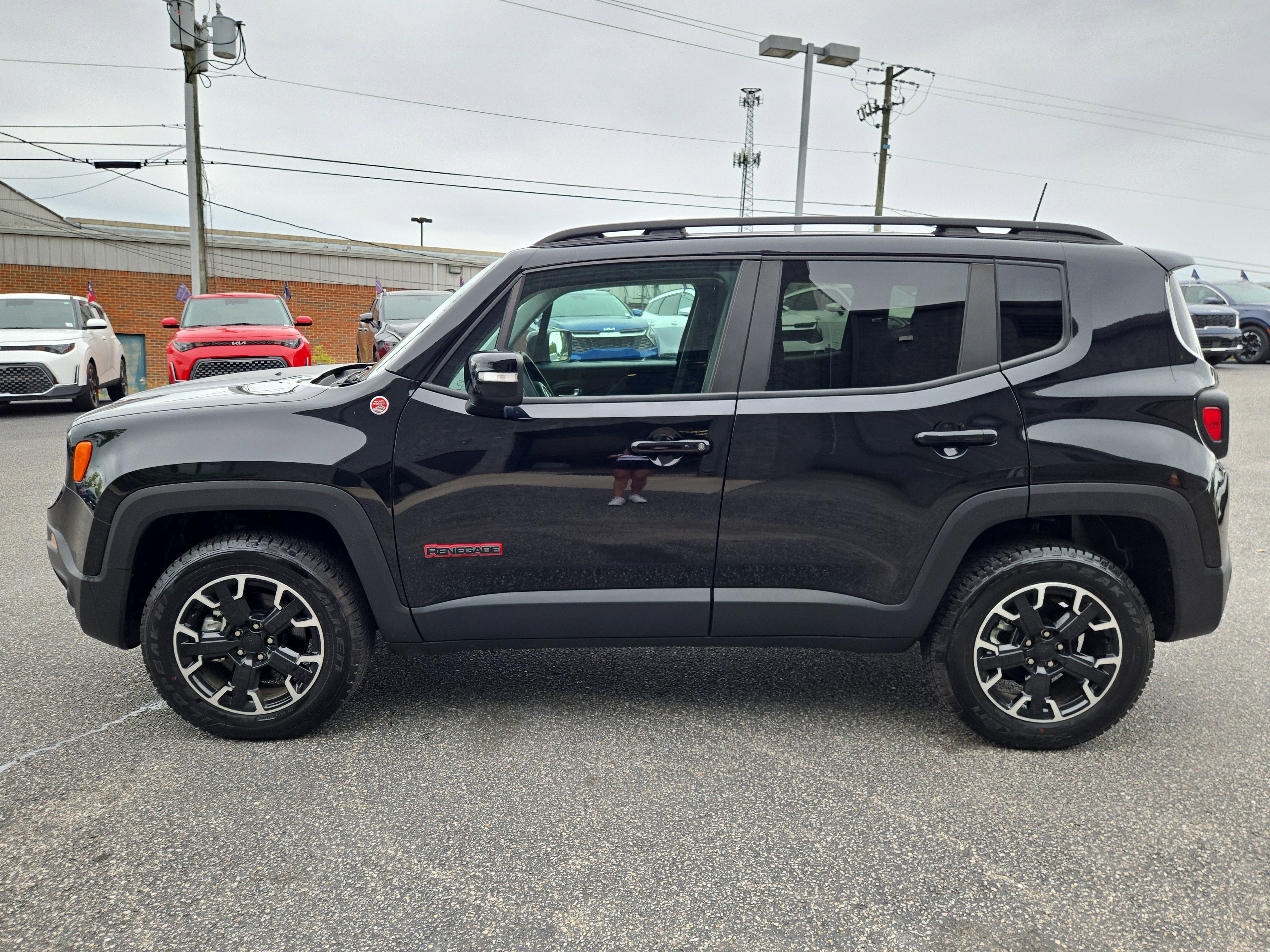 Used 2023 Black Clearcoat Jeep Trailhawk image 12