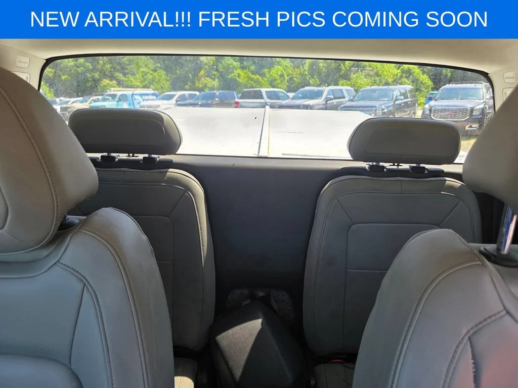 Used 2015 SUMMIT WHITE Chevrolet 2WD WT image 11