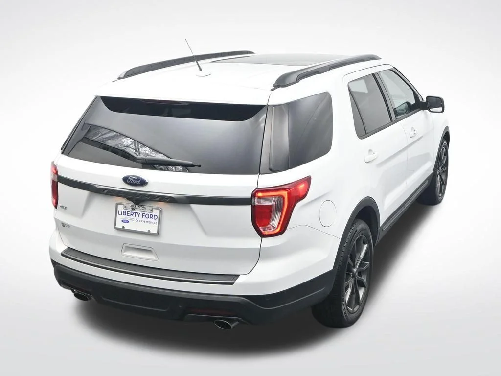 Used 2018 White Ford XLT image 29