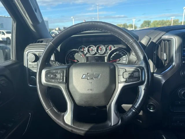 Used 2022 Gray Chevrolet RST image 17