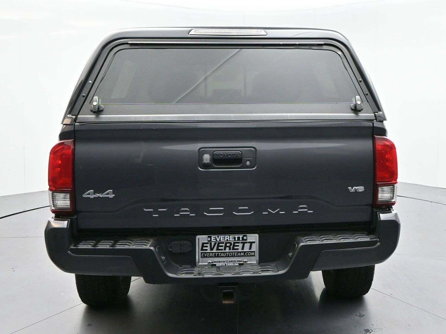 Used 2023 Magnetic Gray Metallic Toyota SR5 image 6