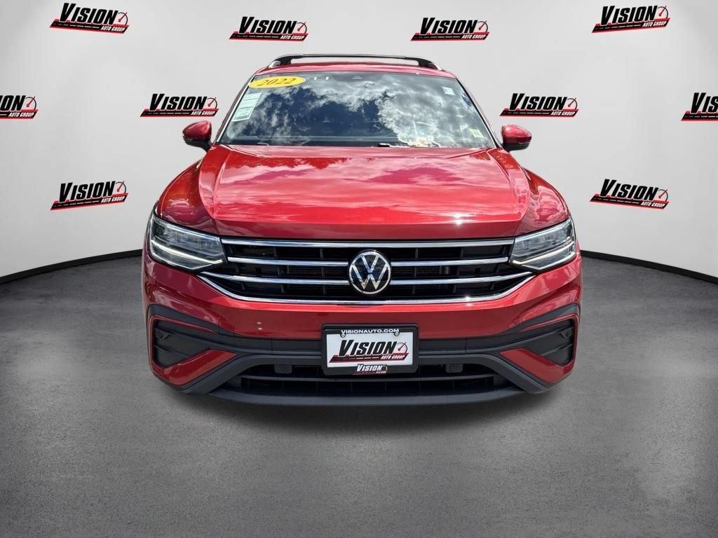 Used 2022  Volkswagen 2.0T SE image 8