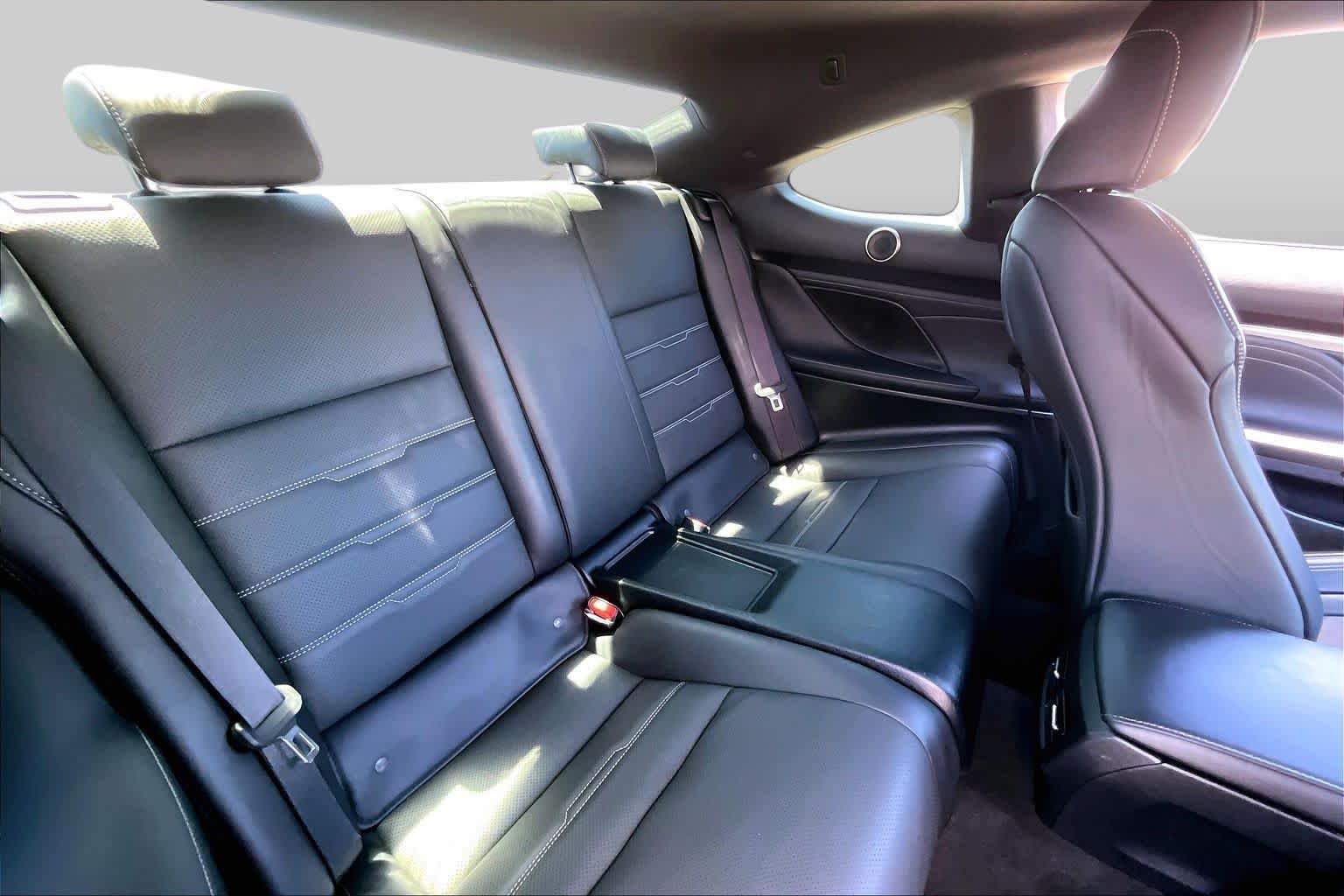 Used 2019 Ultra White Lexus F SPORT image 17