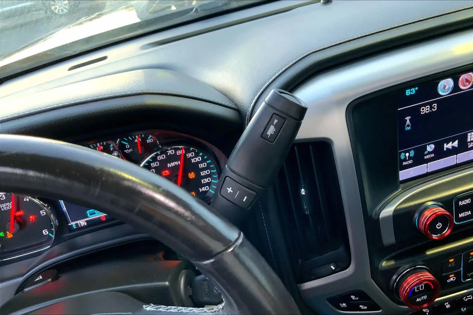 Used 2018 Onyx Black GMC SLT image 16