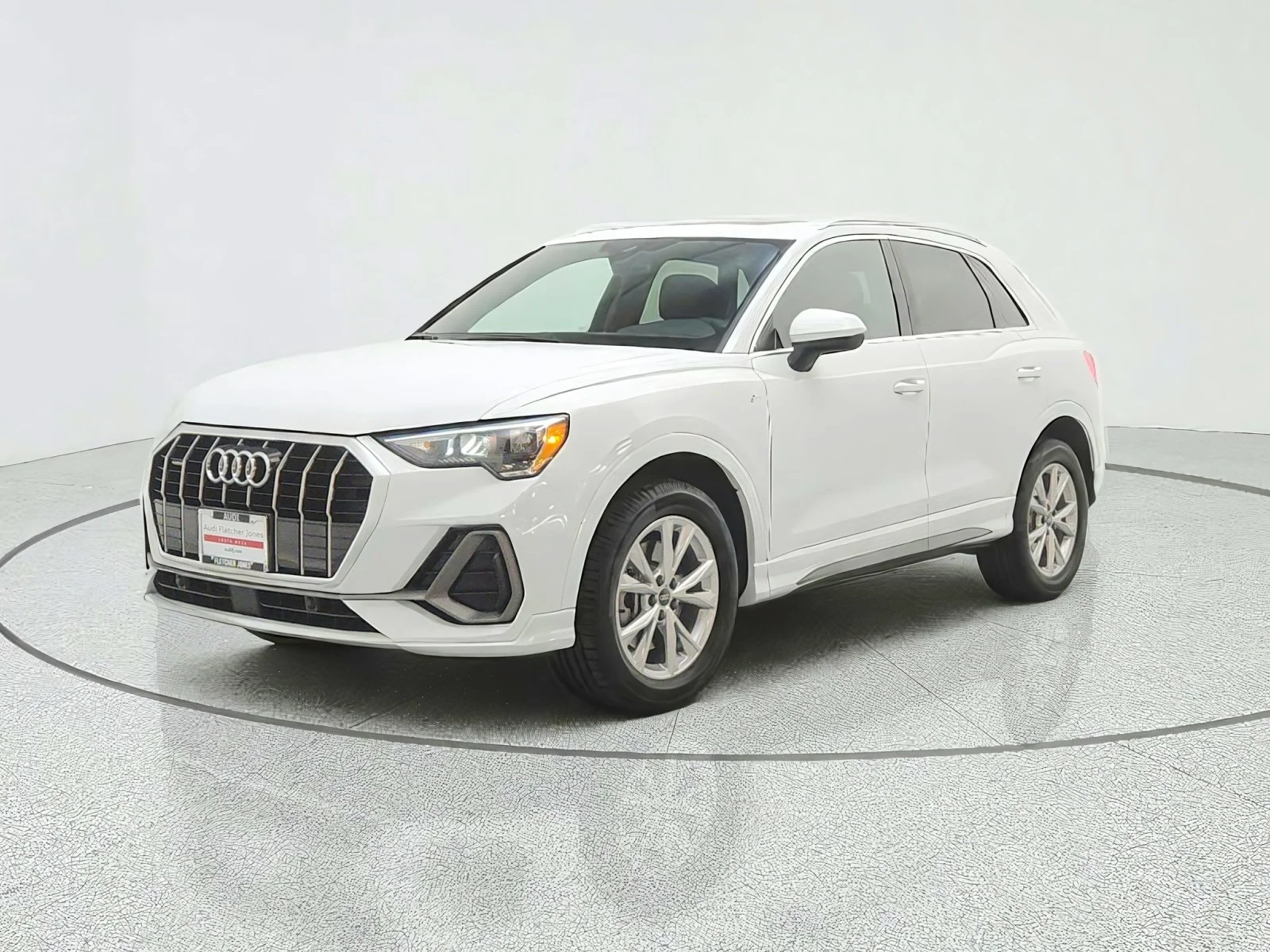 2022 Audi Q3