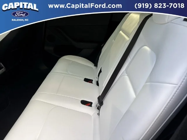 Used 2023  Tesla Performance image 18