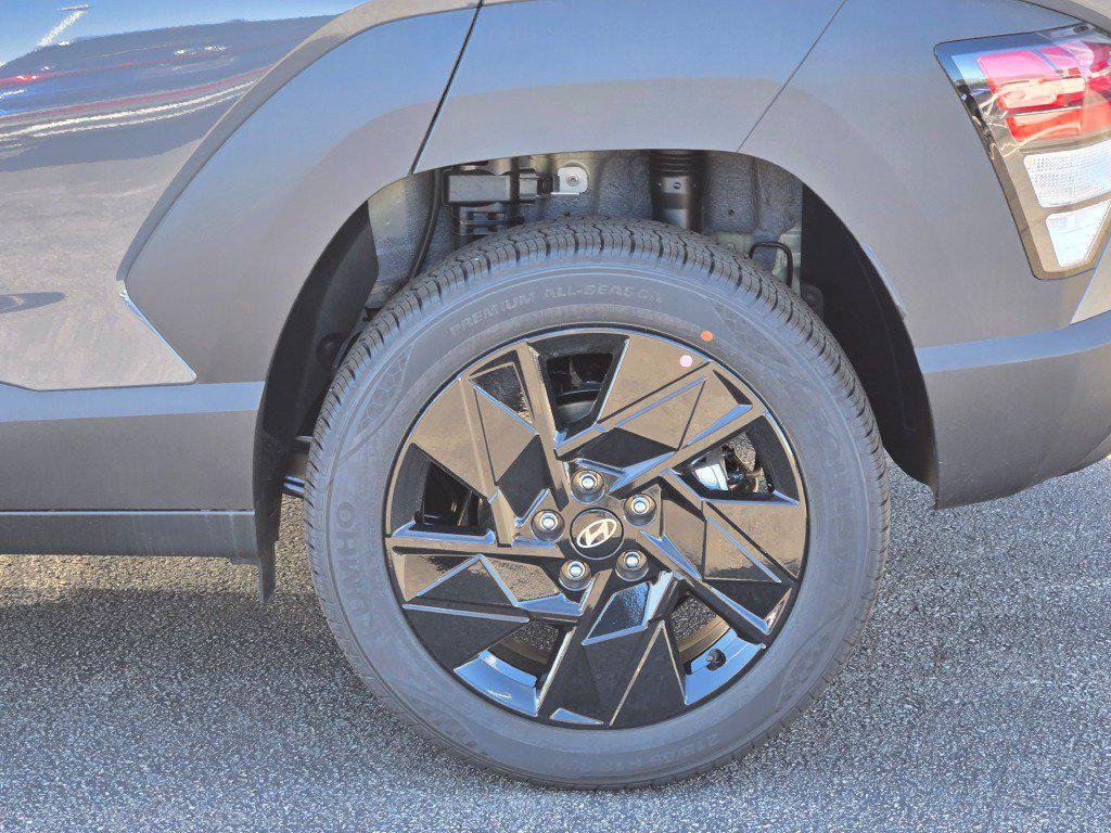 New 2027 Ecotronic Gray Pearl Hyundai SEL Sport AWD image 13
