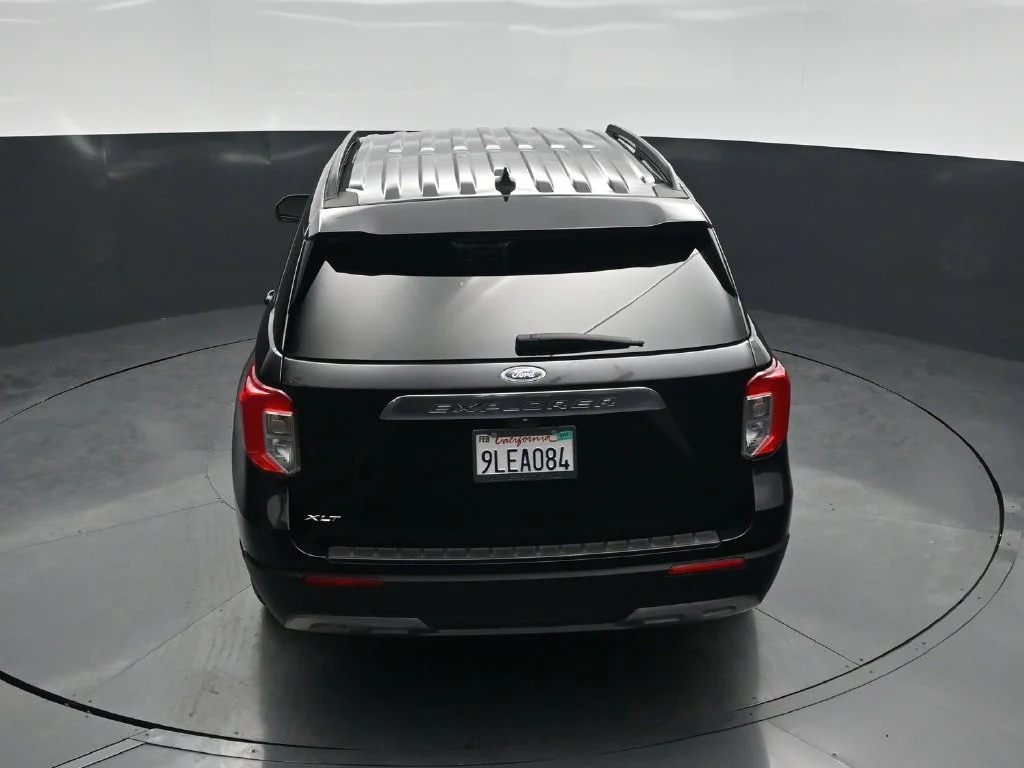 Certified Used 2023 Black Ford XLT image 40