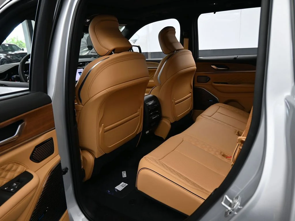 2025 Jeep Grand Cherokee Summit Reserve - Photo 40
