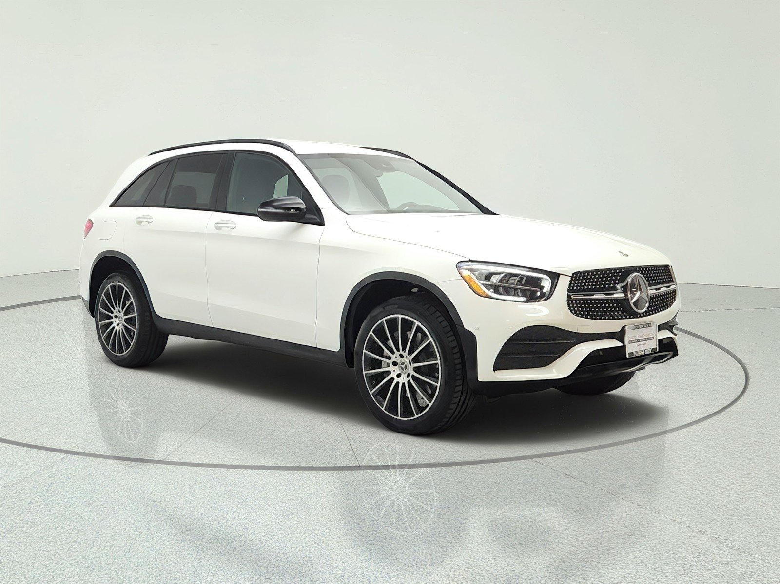 Used 2022 Polar White Mercedes-Benz GLC 300 SUV image 3