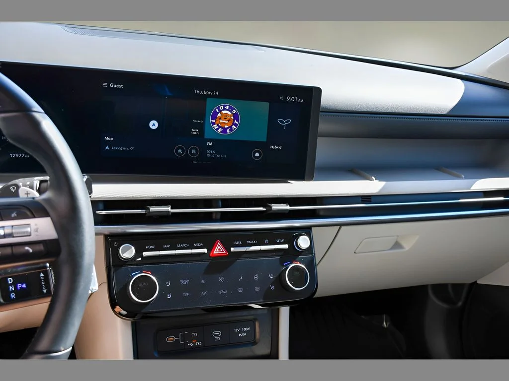Used 2025 Blue Hyundai Limited image 19