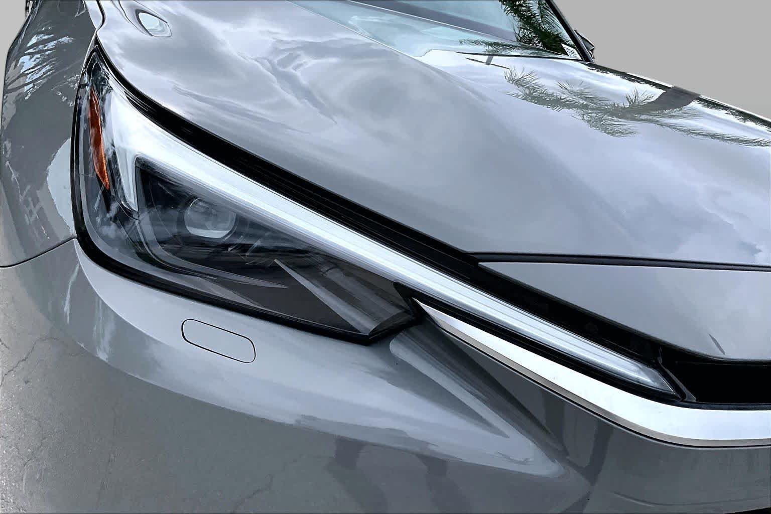 Used 2025 Incognito Lexus F SPORT Premium image 28