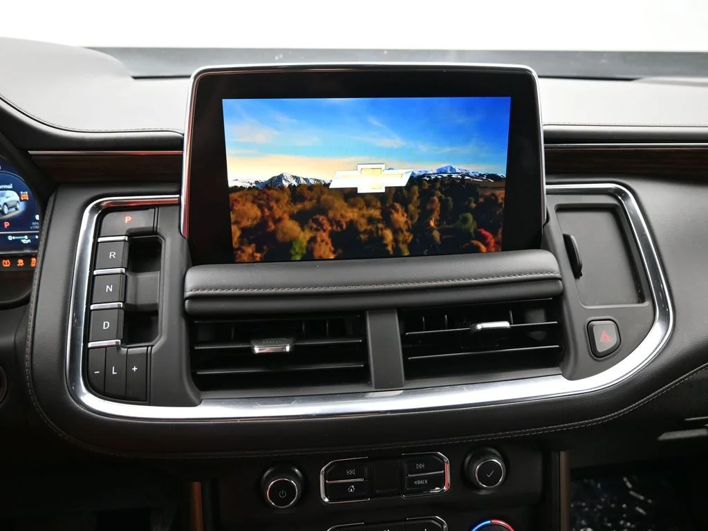 Used 2022 Beige Chevrolet High Country image 9