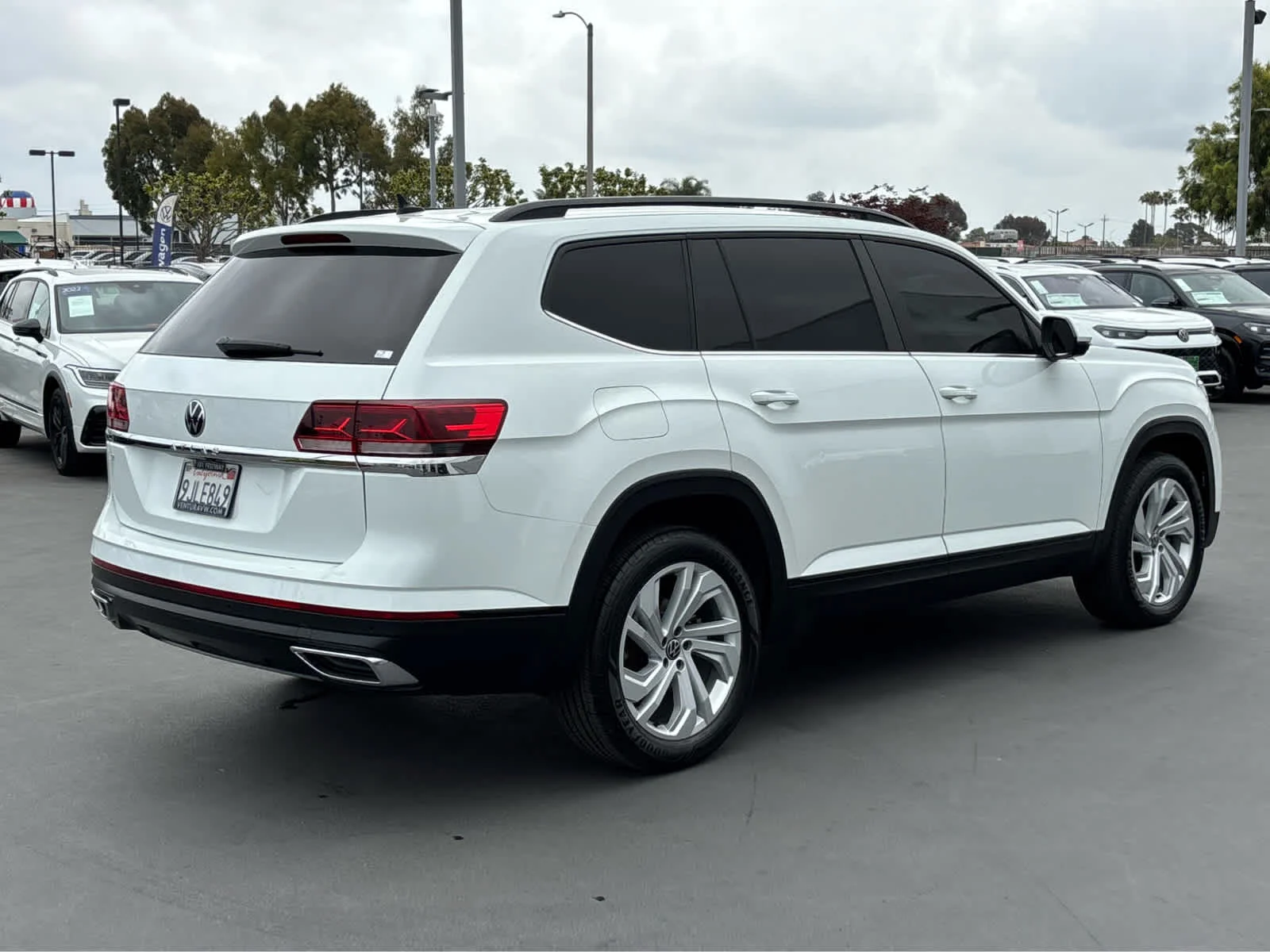 Certified Used 2023 Pure White Volkswagen 2.0T SE w/Technology image 3