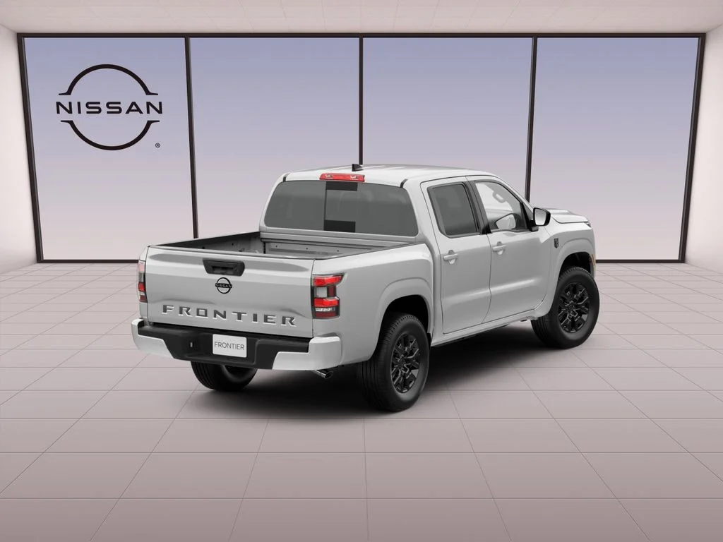 New 2026 Glacier White Nissan Crew Cab SV image 5