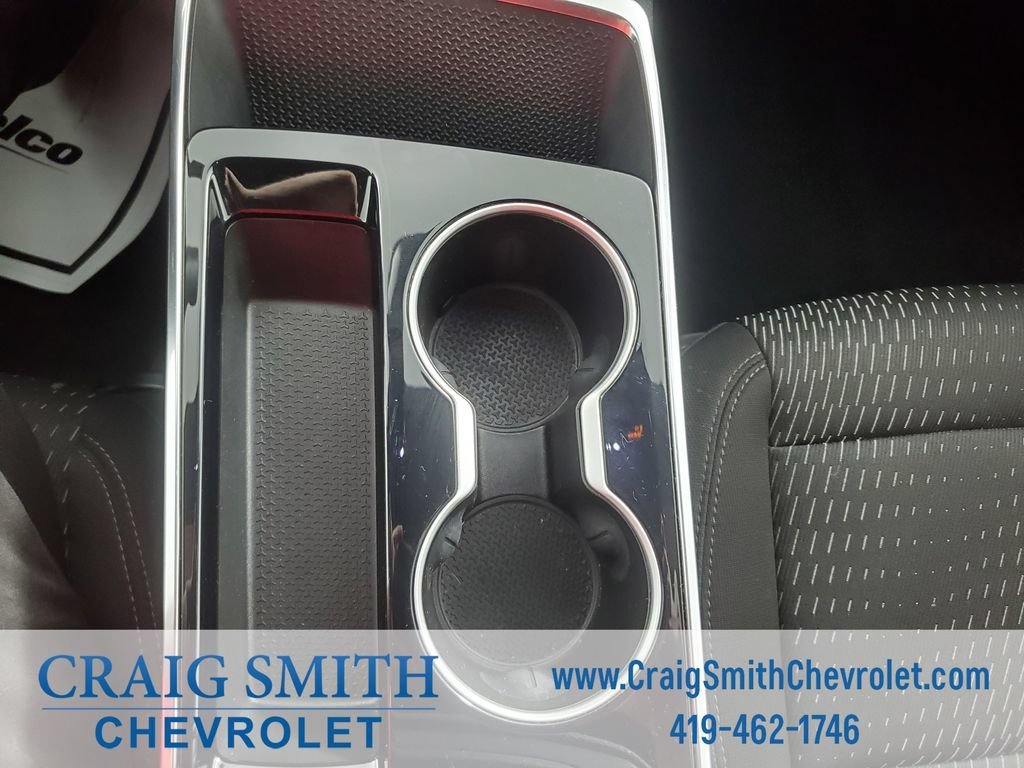 Used 2025 Sterling Gray Metallic Chevrolet LT image 29