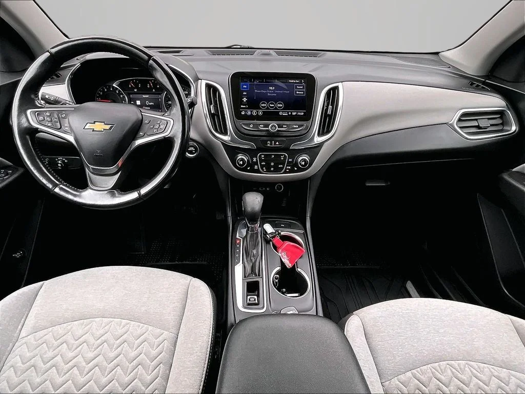Used 2022 Gray Chevrolet LT image 17