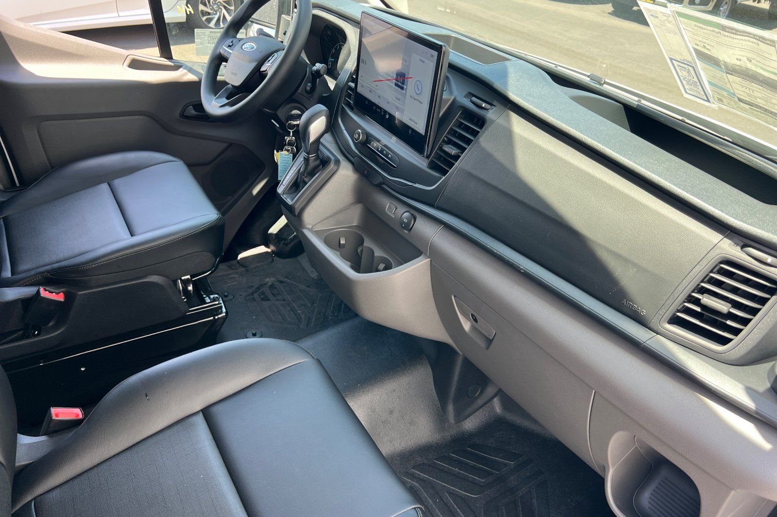 2025 Ford Transit Van Base - Photo 12