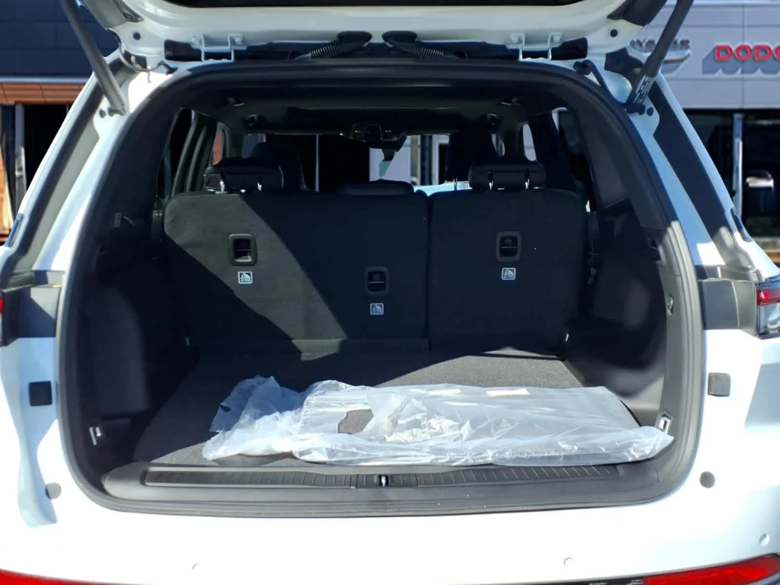 New 2026 Bright White Clearcoat Jeep Laredo Altitude image 6