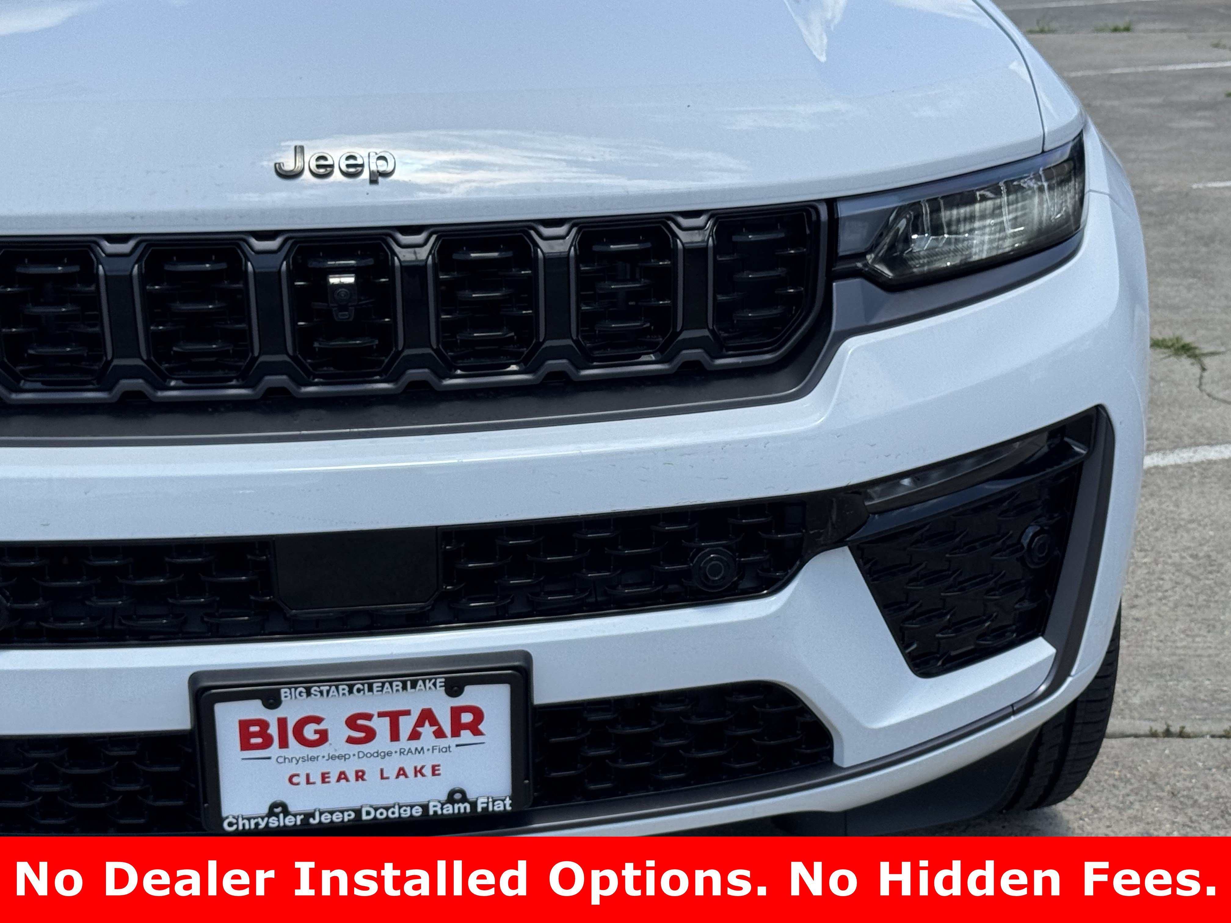 New 2026 Bright White Clearcoat Jeep Limited Reserve image 4