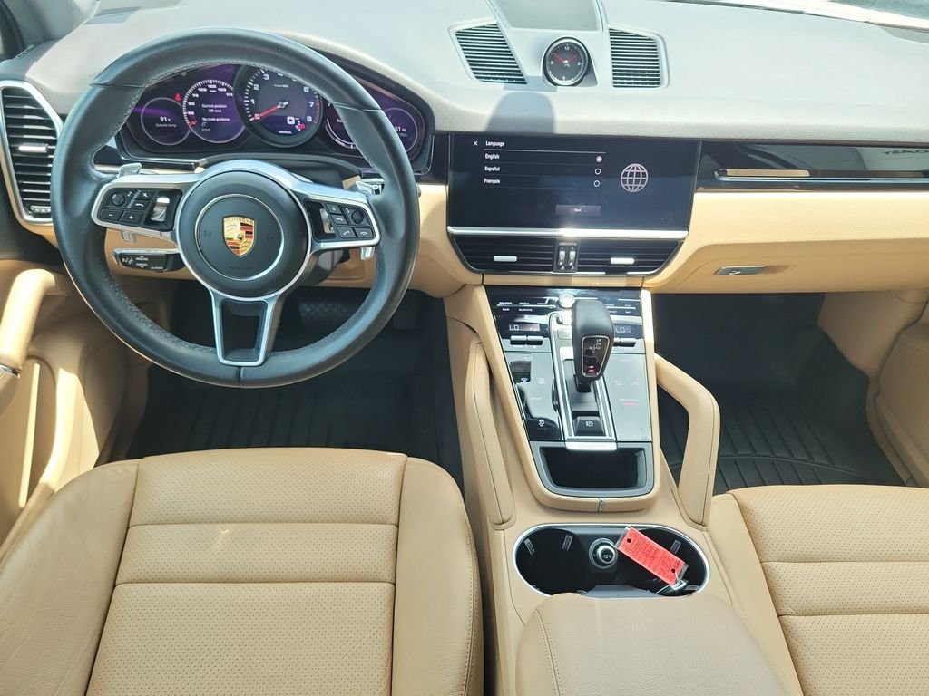 Used 2022 White Porsche Base image 18