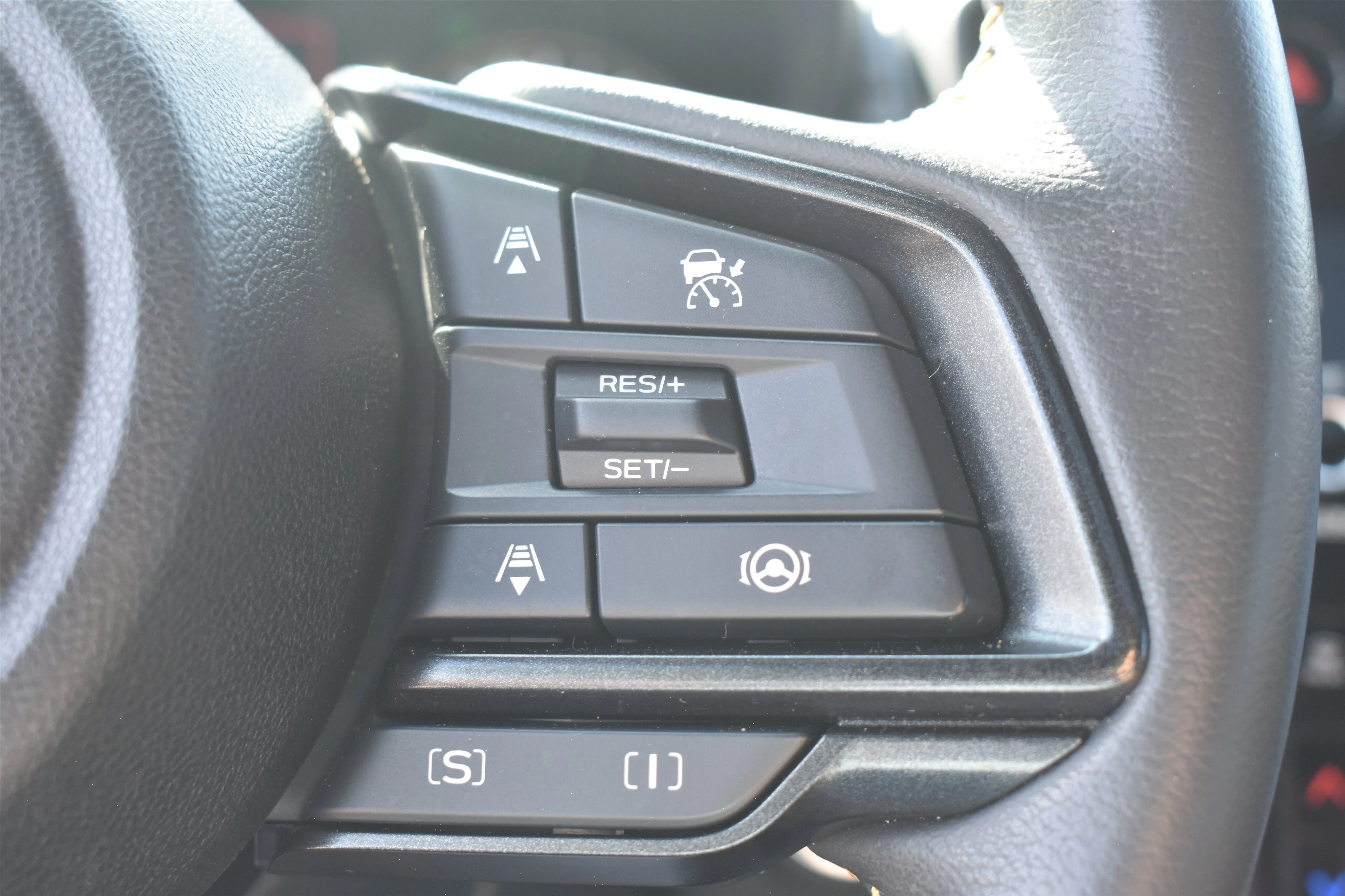 Used 2024 Ice Silver Metallic Subaru Sport image 19