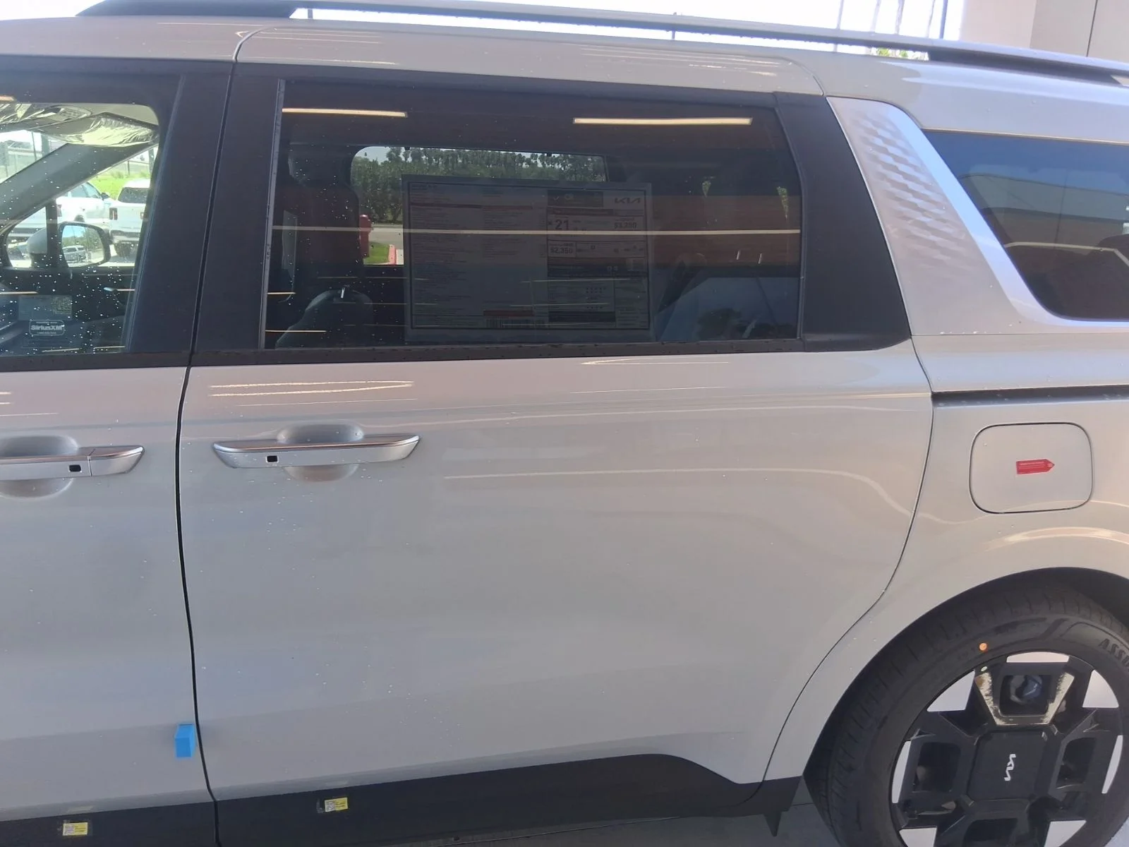 New 2026 White Kia EX image 19