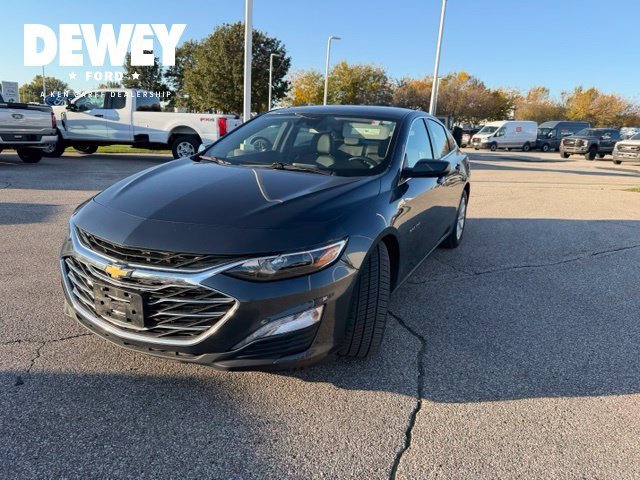 Used 2020 Shadow Gray Metallic Chevrolet LT image 4