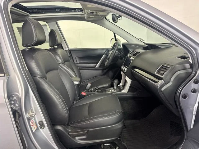 Used 2017 Ice Silver Metallic Subaru 2.5i Limited image 4